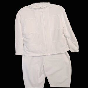 Blast White Capris Three Piece Size Petie Small